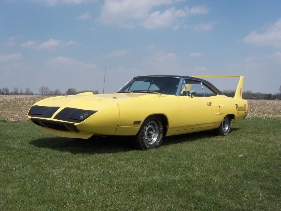  Plymouth Road Runner Superbird 1970 года  (фото 21 из 107)